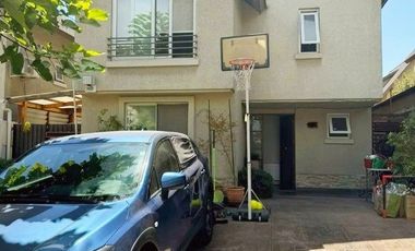 Venta Casa Condominio Altos del Parque 3D/3B, Peñalolén