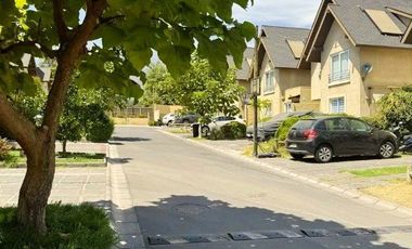 Venta Casa Condominio Altos del Parque 3D/3B, Peñalolén