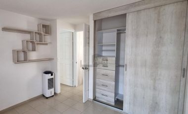 Casa amueblada en renta 3 recámaras en Viñedos | $9,500 incluye mantenimiento