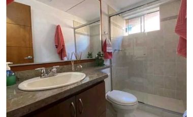 CASA UNIFAMILIAR EN VENTA LA ESTRELLA (T)