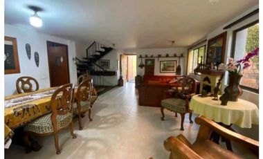 CASA UNIFAMILIAR EN VENTA LA ESTRELLA (T)