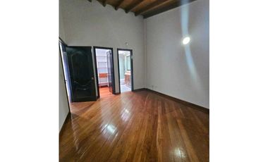 CASA UNIFAMILIAR EN VENTA EL POBLADO LA CALERA (T)