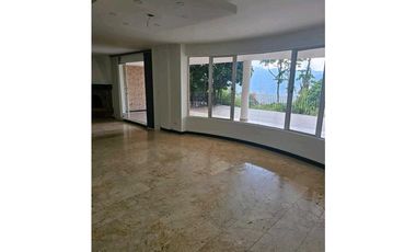 CASA UNIFAMILIAR EN VENTA EL POBLADO LA CALERA (T)