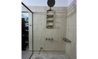 APARTAMENTO EN VENTA LOS COLORES  (L)