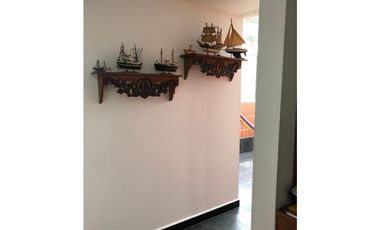 APARTAMENTO EN VENTA LOS COLORES  (L)