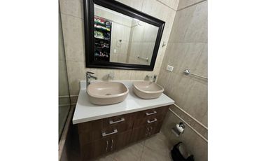 APARTAMENTO EN VENTA LOS COLORES  (L)