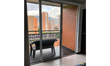 APARTAMENTO EN VENTA LOS COLORES  (L)