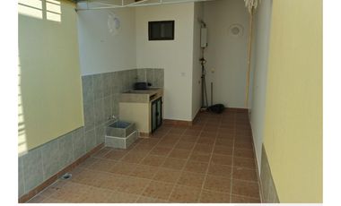 CASA EN VENTA VILLA HERMOSA LOS ANGELES (P)