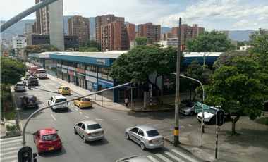 OFICINA EN VENTA SECTOR SURAMERICANA  - EXITO DE COLOMBIA (D)