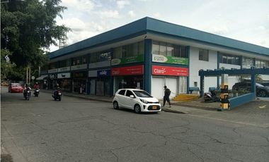 OFICINA EN VENTA SECTOR SURAMERICANA  - EXITO DE COLOMBIA (D)