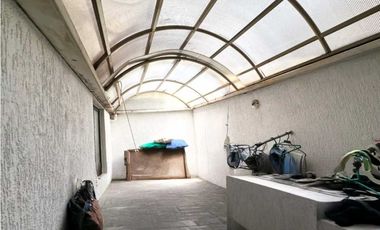 APARTAMENTO EN VENTA LAURELES (L)