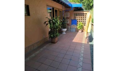 CASA CAMPESTRE EN VENTA EL RETIRO (T)