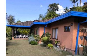 CASA CAMPESTRE EN VENTA EL RETIRO (T)