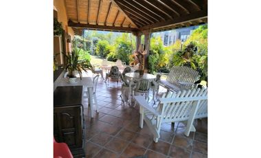 CASA CAMPESTRE EN VENTA EL RETIRO (T)