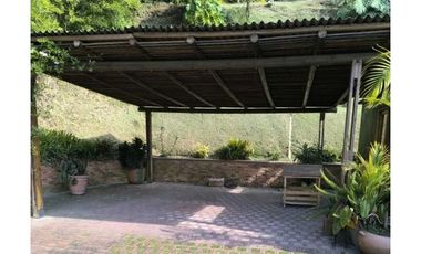 CASA CAMPESTRE EN VENTA EL RETIRO (T)