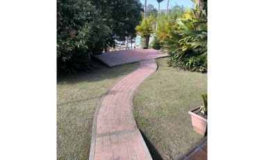 CASA CAMPESTRE EN VENTA EL RETIRO (T)