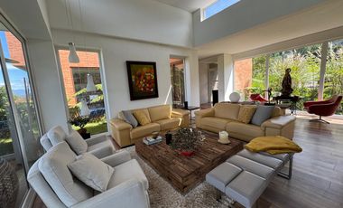 ARRIENDO CASA SIN MUEBLES en Hacienda La Selva