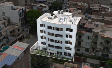 Departamento en venta en Mayorazgo – Ate – 3 dormitorios límite con La Molina