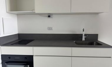 Loft  de 47 mts vivienda u oficina, vista al puerto con cochera. Distrito Quartier, Retiro.