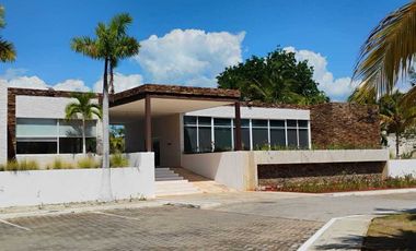 VENTA DE TERRENO EN PRIVADA RESIDENCIAL EN CAMPECHE HILLS