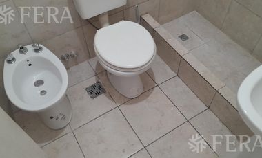 Alquiler PH 2 ambientes en Bernal Oeste