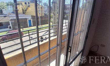 Alquiler PH 2 ambientes en Bernal Oeste