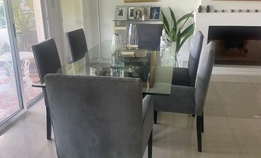 Casa a la laguna una planta en alquiler anual
