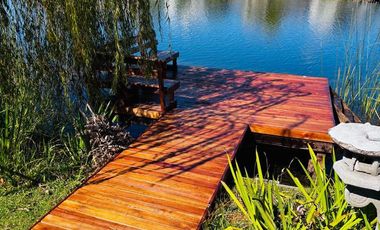 Casa a la laguna una planta en alquiler anual
