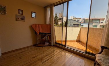 RESIDENCIA EN CUICUILCO: 5 RECÁMARAS, 4 AUTOS Y SEGURIDAD