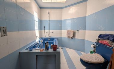 RESIDENCIA EN CUICUILCO: 5 RECÁMARAS, 4 AUTOS Y SEGURIDAD