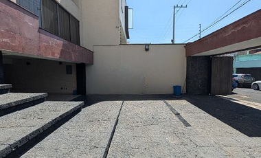 RESIDENCIA EN CUICUILCO: 5 RECÁMARAS, 4 AUTOS Y SEGURIDAD