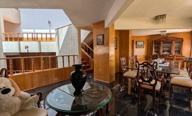 RESIDENCIA EN CUICUILCO: 5 RECÁMARAS, 4 AUTOS Y SEGURIDAD