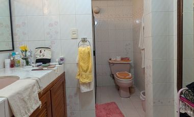 RESIDENCIA EN CUICUILCO: 5 RECÁMARAS, 4 AUTOS Y SEGURIDAD