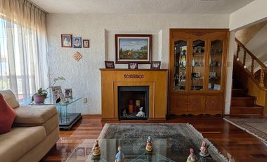 RESIDENCIA EN CUICUILCO: 5 RECÁMARAS, 4 AUTOS Y SEGURIDAD