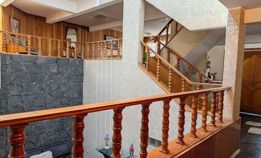 RESIDENCIA EN CUICUILCO: 5 RECÁMARAS, 4 AUTOS Y SEGURIDAD