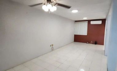Casa en venta en Veracruz Col. Río Medio 1 climatizada