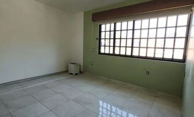 Casa en venta en Veracruz Col. Río Medio 1 climatizada