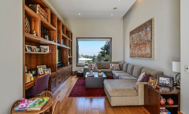 VENTA RESIDENCIA EN JARDINES DEL PEDREGAL