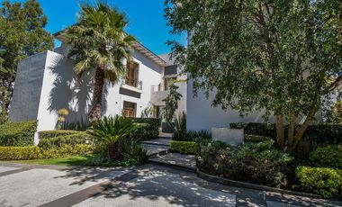 VENTA RESIDENCIA EN JARDINES DEL PEDREGAL
