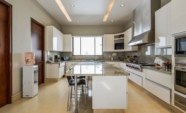 VENTA RESIDENCIA EN JARDINES DEL PEDREGAL