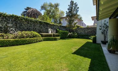 VENTA RESIDENCIA EN JARDINES DEL PEDREGAL