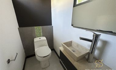 Casa en RENTA en Residencial Arbolada