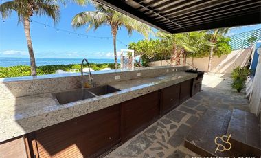 Villa en venta en Zona Hotelera