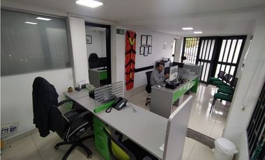 VENTA CASA CON RENTA EN PERALONSO