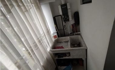 VENTA CASA CON RENTA EN PERALONSO