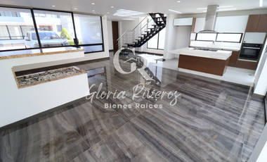 Renta Casa en Conjunto Cerrado de Cota, Cundinamarca