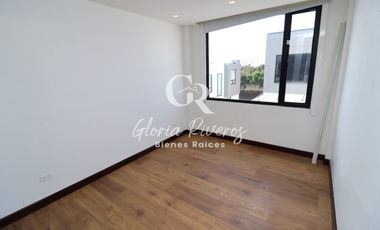 Renta Casa en Conjunto Cerrado de Cota, Cundinamarca