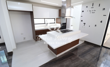 Renta Casa en Conjunto Cerrado de Cota, Cundinamarca