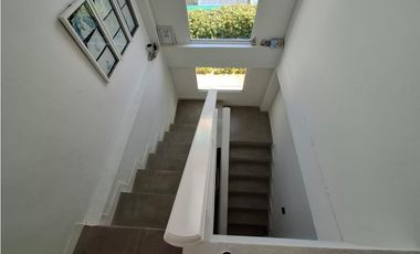 ARRIENDO CASA - CONJUNTO FRENTE AL MAR BELLO HORIZONTE SANTA MARTA