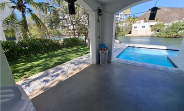 ARRIENDO CASA - CONJUNTO FRENTE AL MAR BELLO HORIZONTE SANTA MARTA